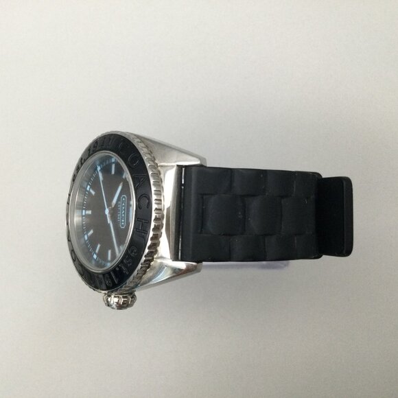 Coach Boyfriend Watch Unisex 38mm Silver Tone Black Dial Blue Index New Battery main image 9
